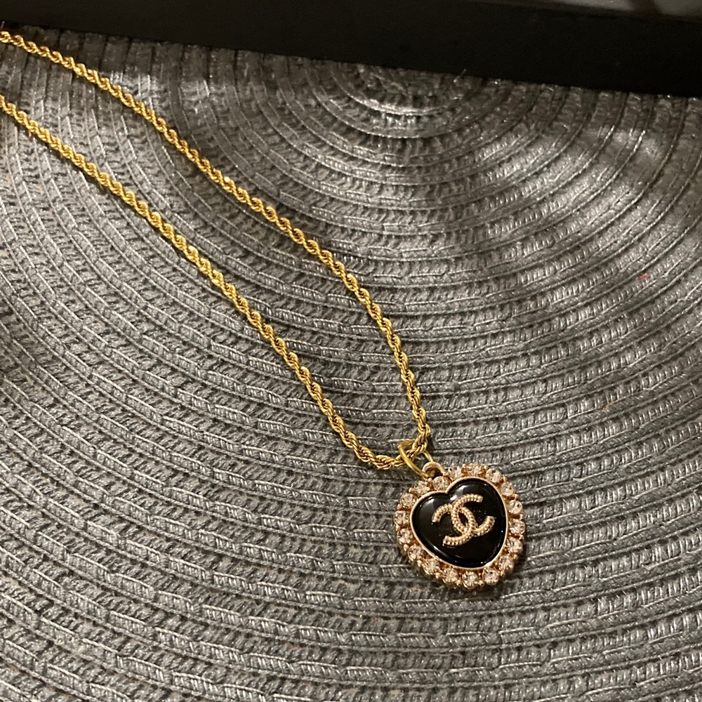 Unlisted Jewelry for Live Shows Only